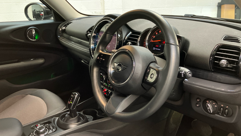 MINI Clubman 1.5 Cooper Exclusive 6dr Auto [Comfort/Nav+ Pack] Petrol Estate